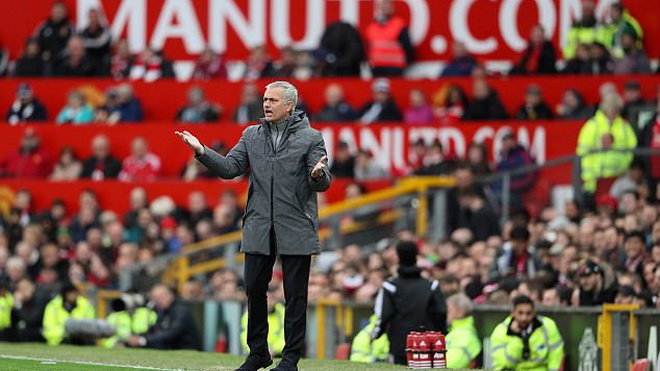 Jose Mourinho: Một chiếc cúp quyết định cả mùa giải