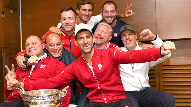 Novak Djokovic sa thải toàn bộ ban huấn luyện là do 'hoang mang'?