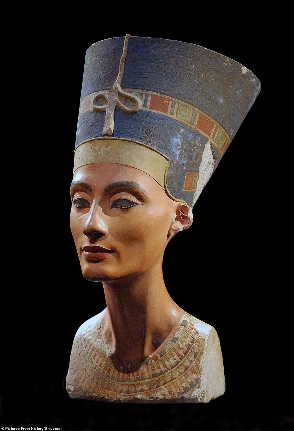 Từ Nefertiti đến Alexander Đại đế - Những ngôi mộ cổ hiện vẫn là bí ẩn (Phần 1) - Ảnh 5.