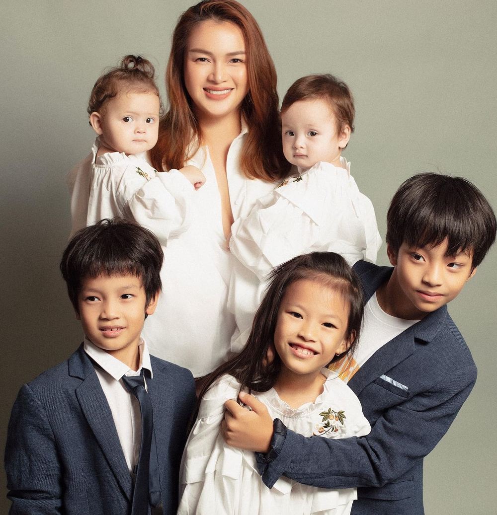 Gia đình sao Việt đông con nhất showbiz, Oanh Yến xếp đầu với 6 nhóc - Ảnh 4.