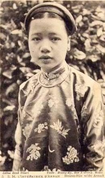 Cận cảnh dung mạo tuyệt sắc giai nhân của bà hoàng, công chúa nổi tiếng nhất triều Nguyễn - Ảnh 2.