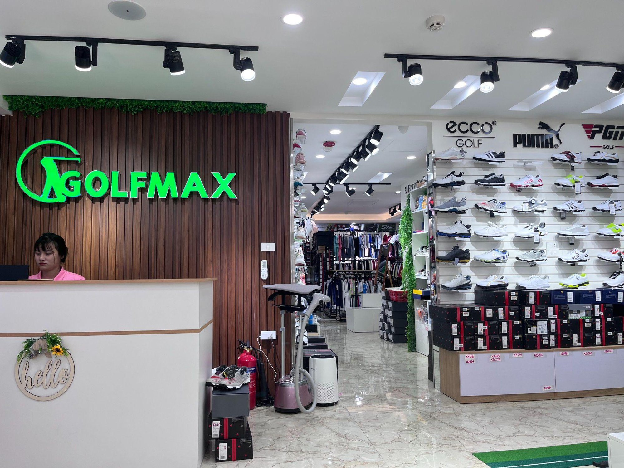 Khám phá thế giới phụ kiện Golf Golfmax Uy tín tạo thương hiệu