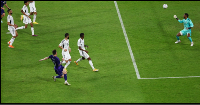 Messi phá lưới UAE, fan tụng ca &quot;đỉnh của chóp&quot;, trên tầm Ronaldo  - Ảnh 2.