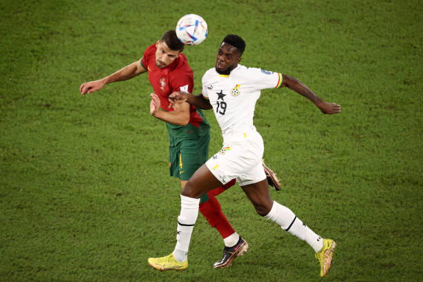Điểm nhấn Bồ Đào Nha 3-2 Ghana: Dạ tiệc hiệp 2, “Người đặc biệt” Ronaldo! - Ảnh 2.