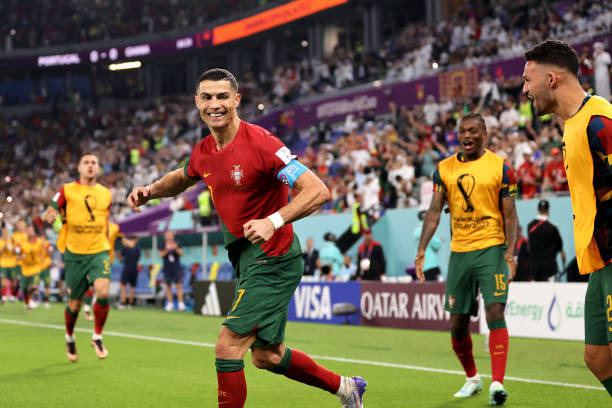 Kết quả bóng đá Bồ Đào Nha 3-2 Ghana: Kịch tính như phim hành động, Ronaldo đi vào lịch sử - Ảnh 1.