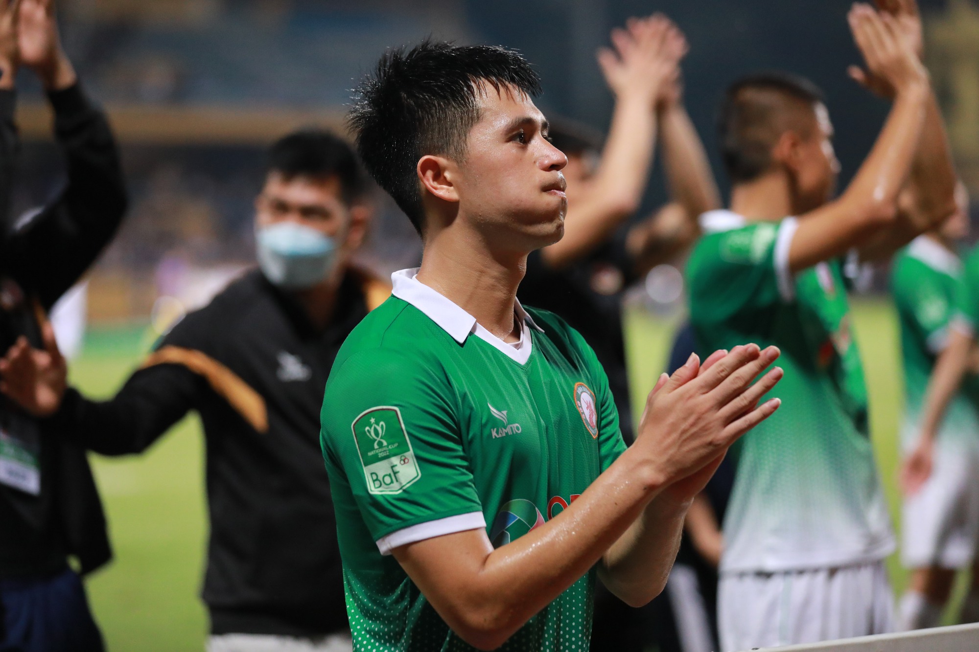 Cầu thủ Bình Định ‘rã rời’ sau thất bại tại chung kết Cup QG - Ảnh 17.
