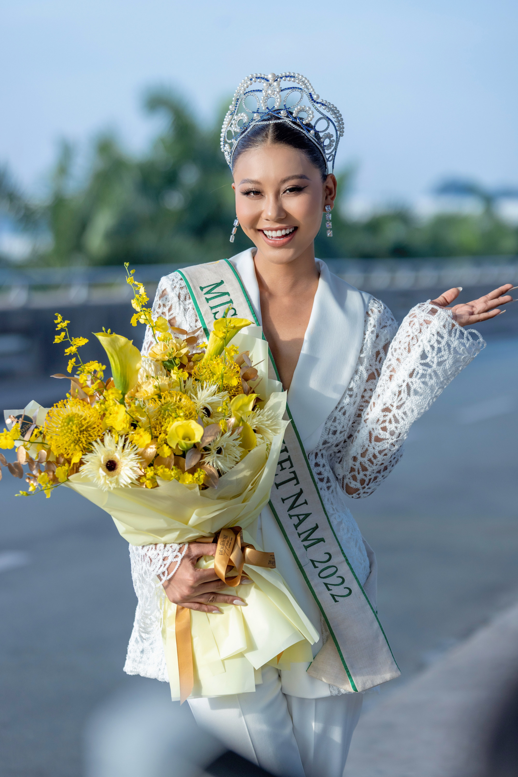 Hành trình của Thạch Thu Thảo tại Miss Earth 2022 - Ảnh 2.