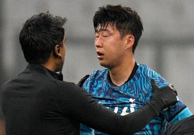 Son Heung Min sẽ phải tiến hành phẫu thuật để ổn định vết nứt quanh mắt trái