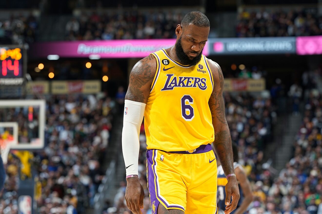 LeBron James và gánh nặng tuổi tác trong mùa giải 2022-2023