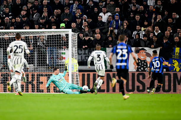 Juventus 2-0 Inter: Rabiot và Fagioli toả sáng, 'Bà đầm già' khiến Inter ôm hận - Ảnh 3.