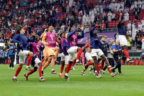 Tuyển Pháp đứng trước cơ hội phá bỏ lời nguyền 60 năm của nhà vô địch World Cup - Ảnh 2.