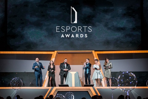 Esports Awards là giải thưởng thường niên của làng Thể thao điện tử - nguồn: Esports Awards