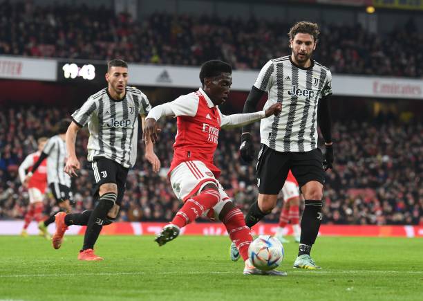 Arsenal thua Juventus 0-2