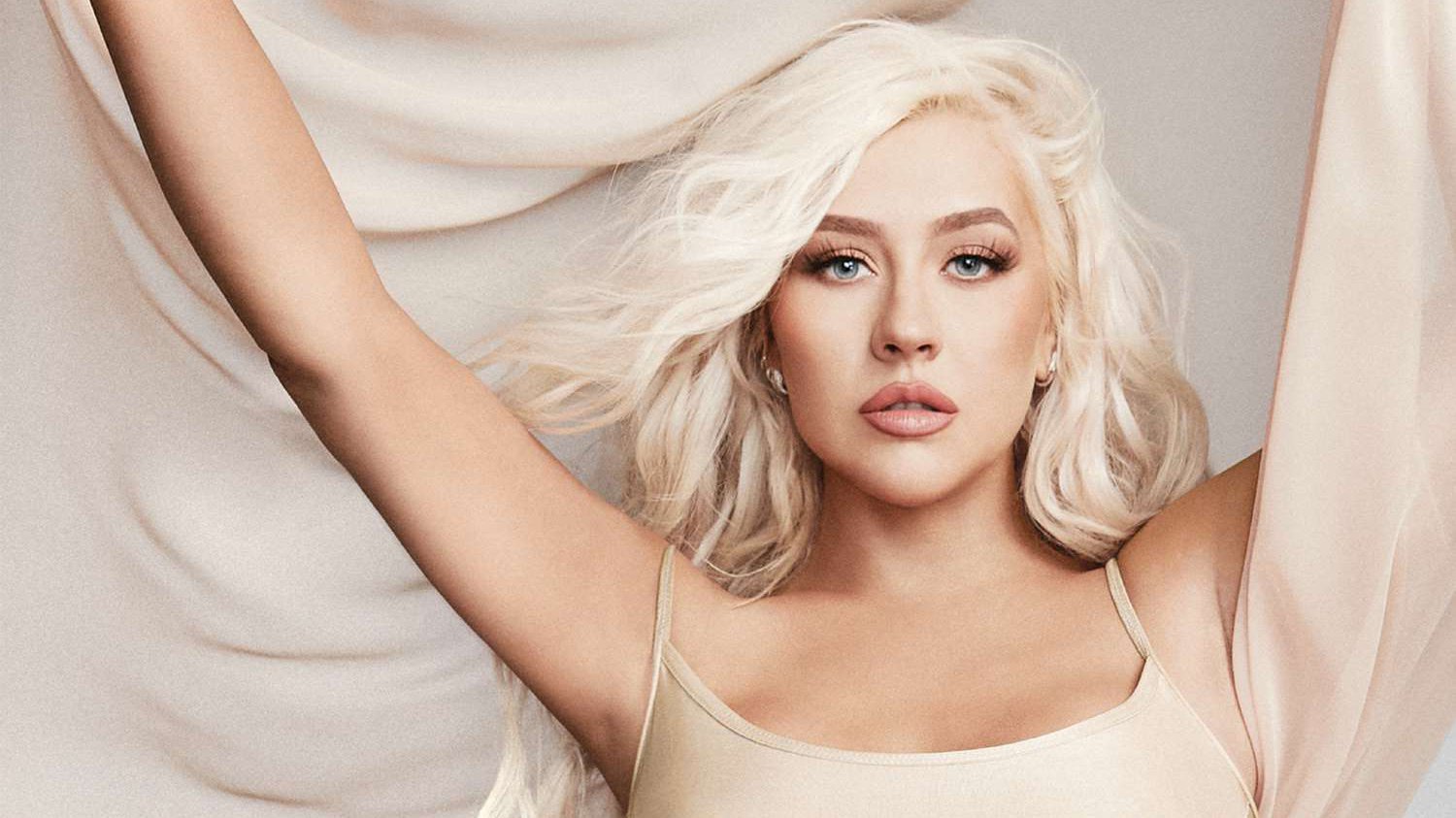 Christina Aguilera: Từ tuổi thơ bất hạnh đến biểu tượng nhạc pop gần 4 thập kỷ
