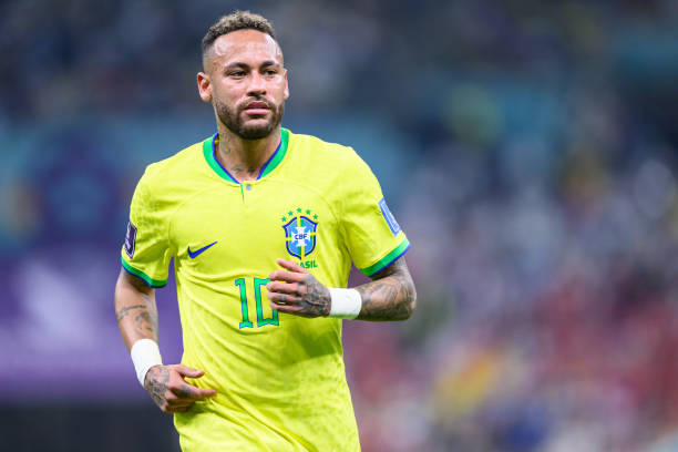 Neymar chấn thương nặng hơn dự kiến, có nguy cơ nghỉ hết World Cup - Ảnh 3.
