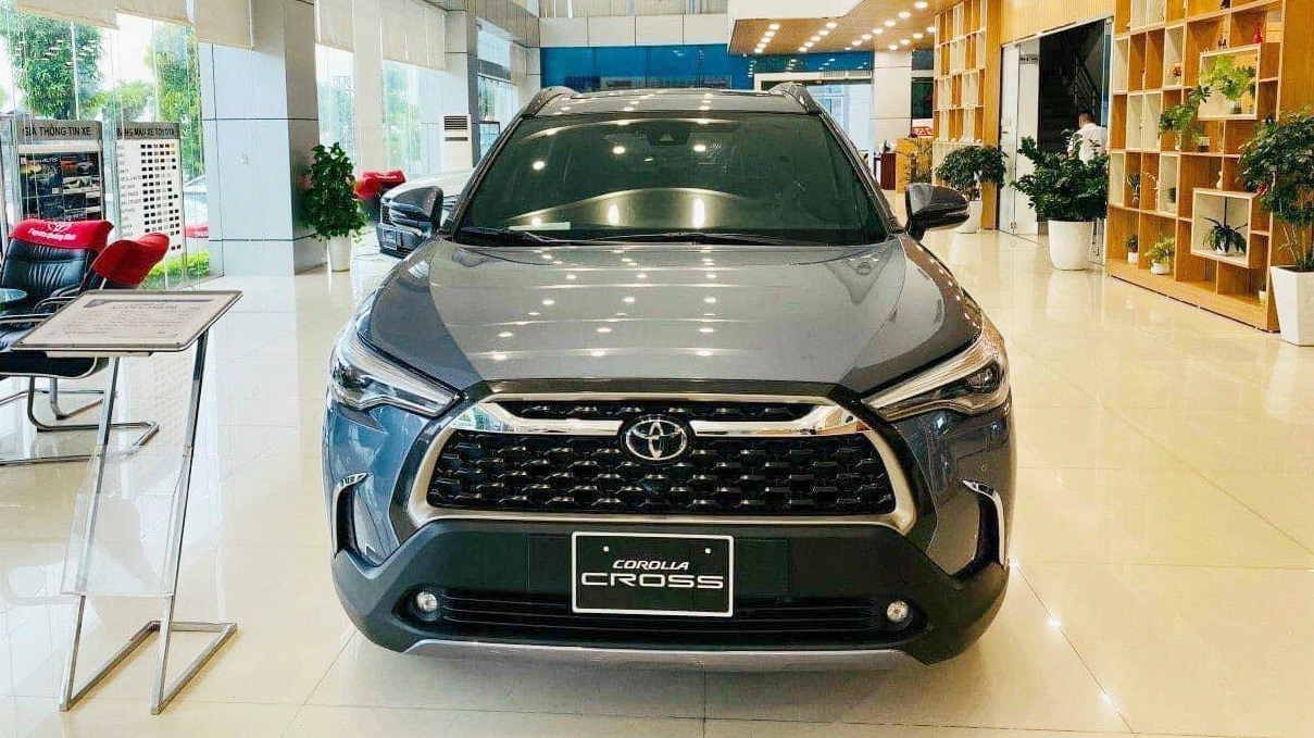 Loạt xe Toyota 2023 tăng giá tại Việt Nam: Toàn hàng 'hot', tăng nhiều nhất 90 triệu đồng