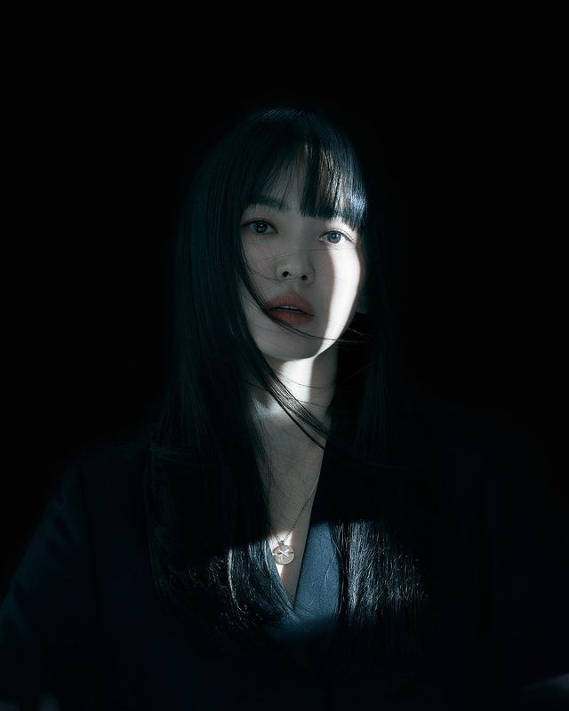 Song Hye Kyo tung ảnh bộ đẹp như mơ, netizen ùn ùn quay xe giữa nghi vấn lợi dụng quyền lực xoá ảnh lão hoá - Ảnh 5.