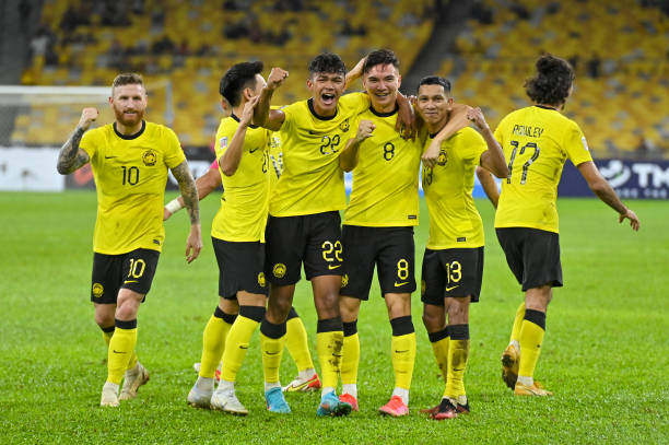 Malaysia thắng đậm Lào 5-0