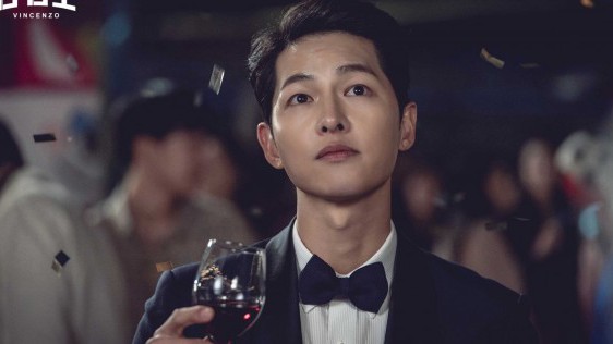 Song Joong Ki chuẩn bị thử vai cho BBC: Dự định phát triển ở nước ngoài vì bạn gái?