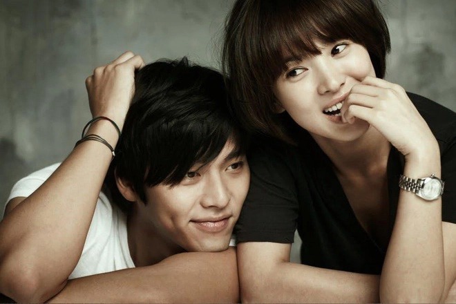 Trong lúc Song Joong Ki và dàn tình cũ viên mãn hạnh phúc, Song Hye Kyo 1 mình đương đầu loạt sóng gió - Ảnh 3.