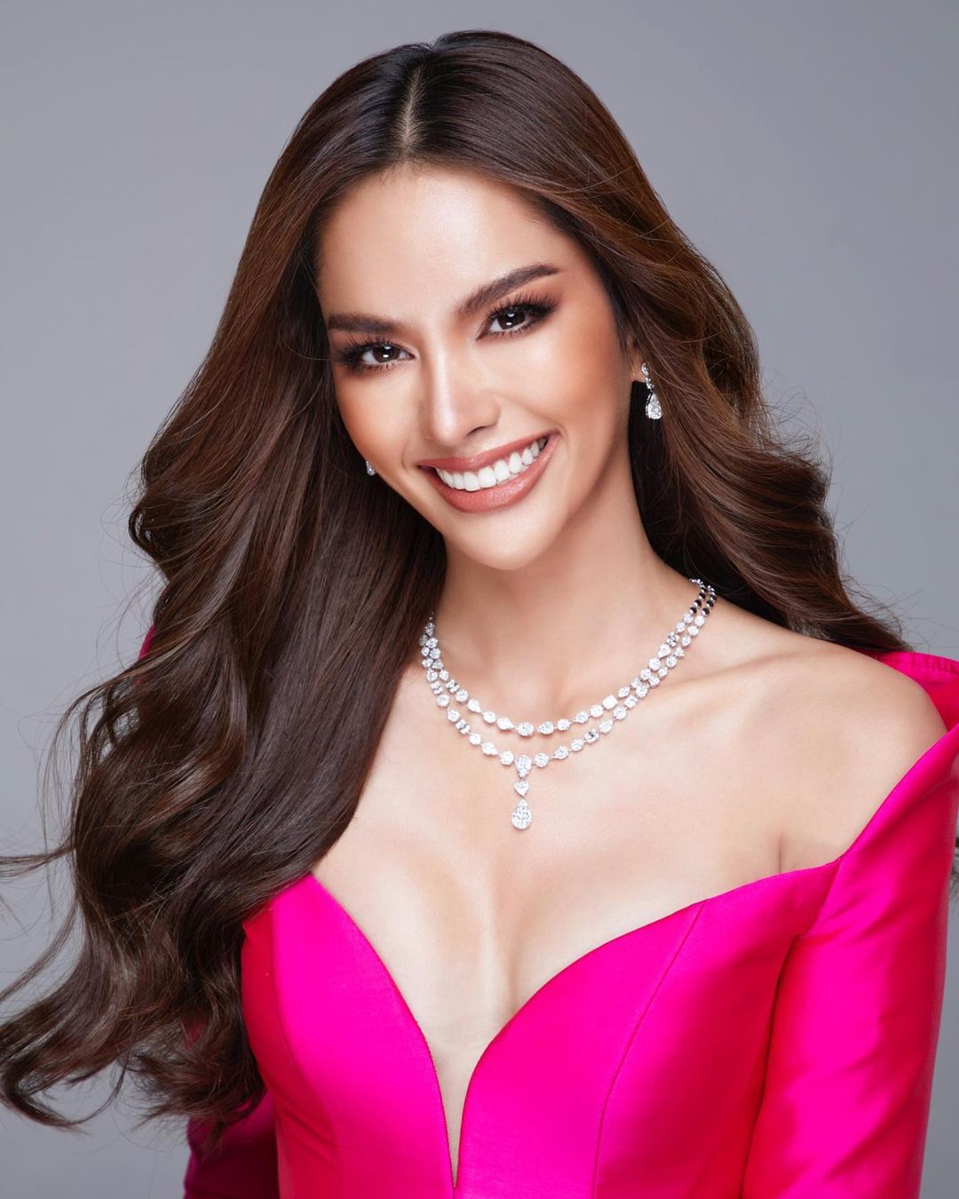 Đối thủ 'nặng ký' của Ngọc Châu: Hoa hậu lớn lên từ bãi rác, mang câu chuyện truyền cảm hứng đúng tiêu chí Miss Universe 2022 - Ảnh 2.