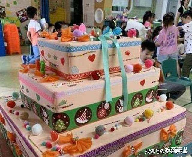 Tổ chức sinh nhật hoành tráng tại trường cho con gái 5 tuổi, bà mẹ đau lòng khi không một ai hào hứng - Ảnh 1.