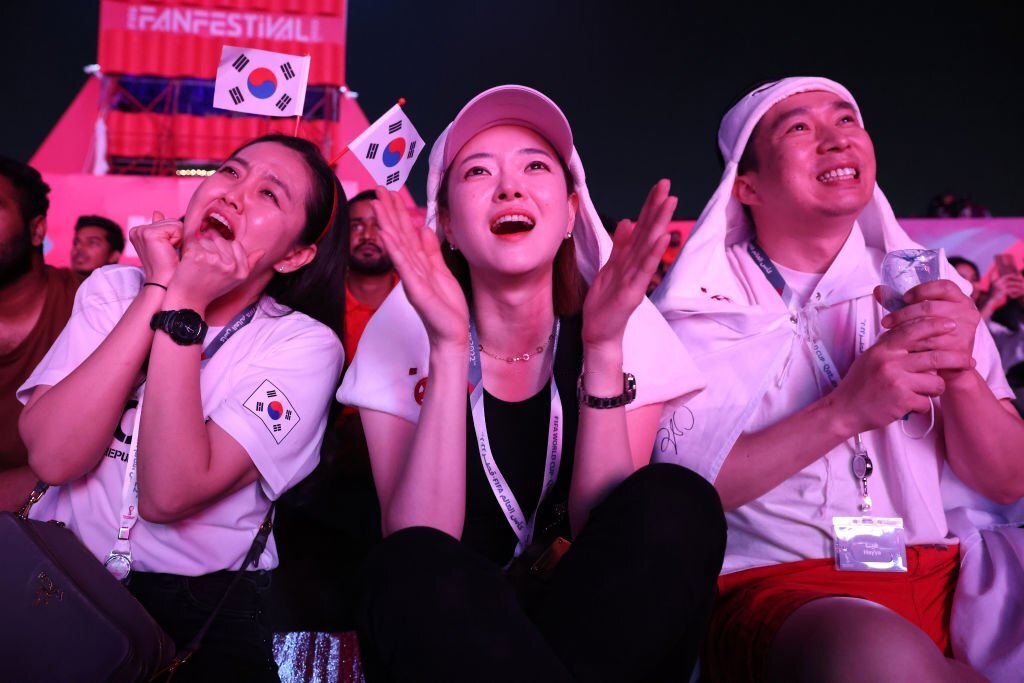 Những bóng hồng xinh đẹp tiếp lửa Hàn Quốc tạo địa chấn ở World Cup 2022 - Ảnh 4.