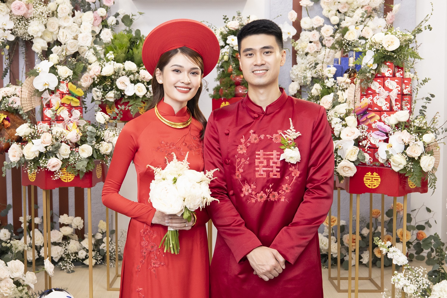 Chng doanh nhn ca  hu Thy Dung gy trm tr vi 'visual' cc in  trai trong ln u l din