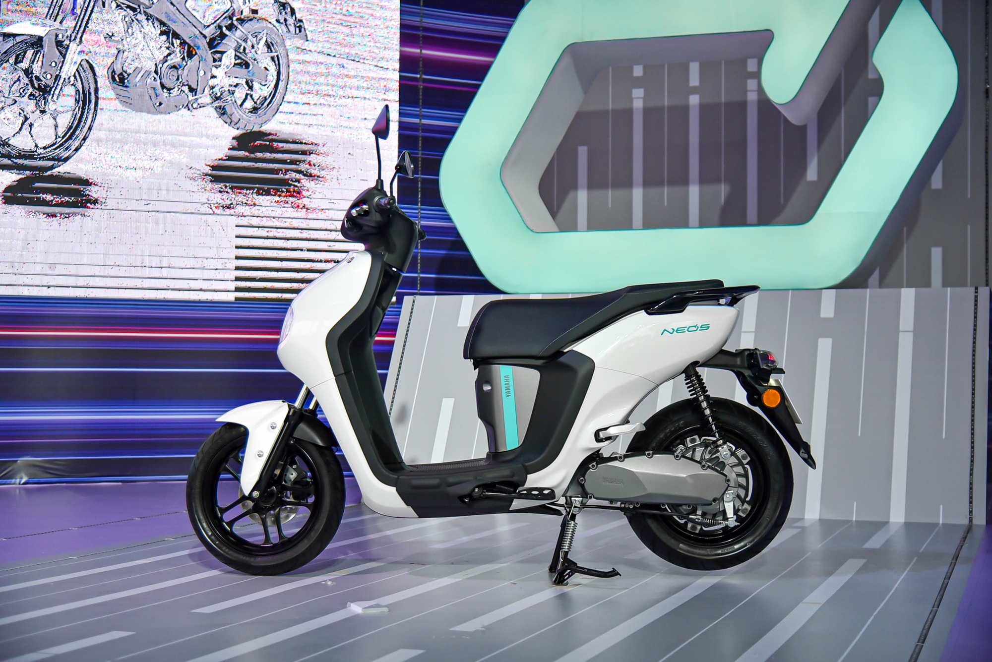 Xe điện Yamaha Neo's mở bán tại Việt Nam: Giá 50 triệu đồng, có thể đi tối đa hơn 140 km/lần sạc - Ảnh 2.