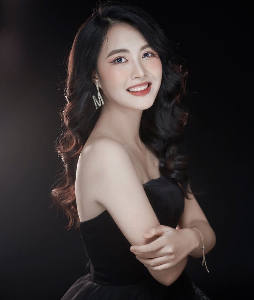 Điểm danh người đẹp sở hữu 'profile khủng' tại Hoa hậu Việt Nam 2022: Bé Quyên 'gây sốt' mạng xã hội vẫn phải dè chừng - Ảnh 11.