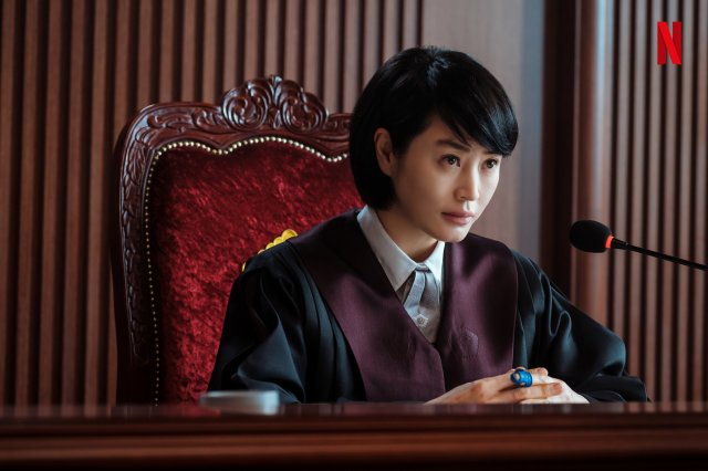 'Extraordinary Attorney Woo' cùng loạt phim Hàn gây sốt toàn cầu năm 2022 - Ảnh 2.