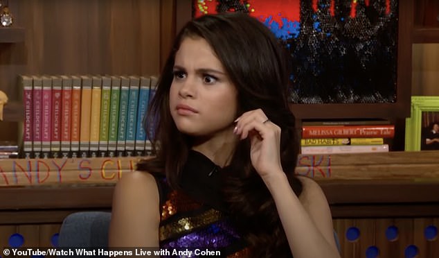 Selena Gomez phủ nhận chuyện tình cảm với Brooklyn Beckham - Ảnh 2.