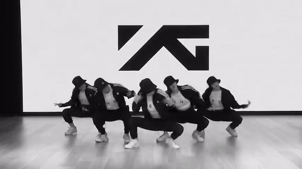 YG tung clip vũ đạo của 'em gái BLACKPINK': Nhảy cuốn dù có lỗi chậm nhịp, hai thành viên còn lại bị giấu nhẹm?
