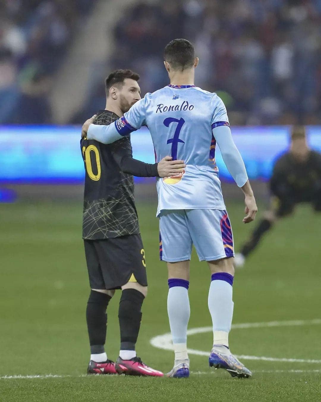 Ronaldo Và Messi Cùng Ghi Bàn, Neymar Hỏng 11M Trong Trận Giao Hữu