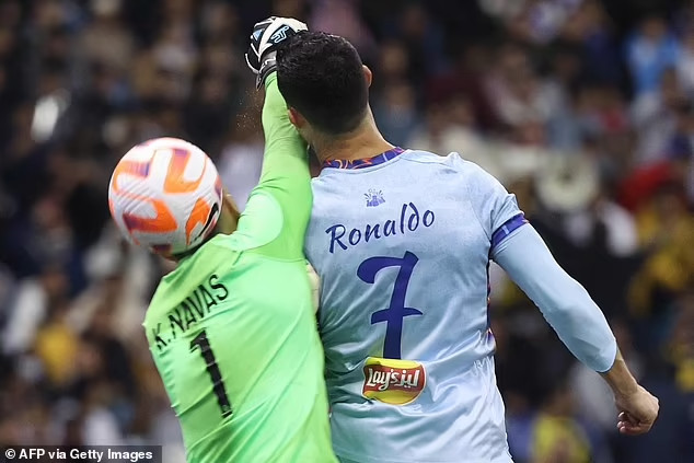 Cả Ronaldo và Messi đều ghi bàn, Neymar sút hỏng penalty trong trận giao hữu - Ảnh 9.