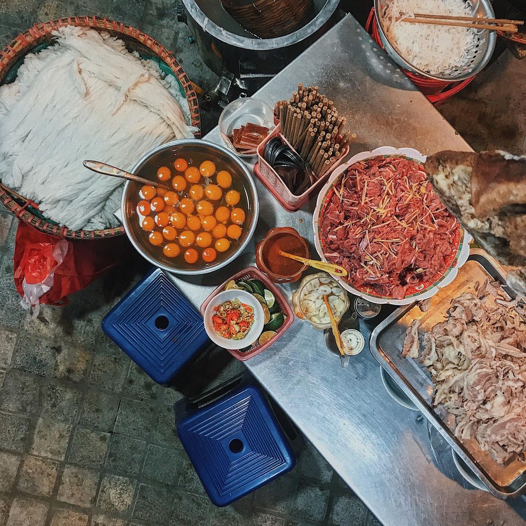5 alleys on Hanoi's Old Quarter that foodies should not miss - Photo 13.