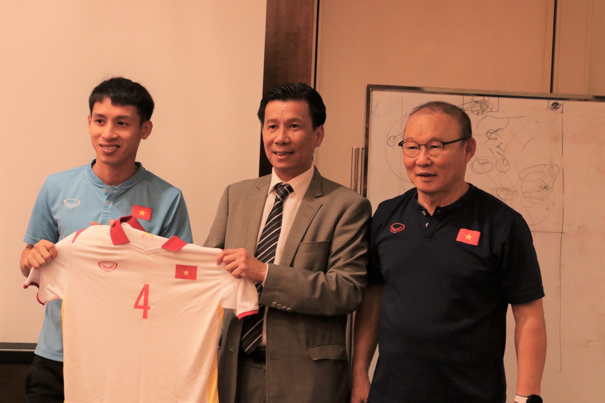 Cập nhật bán kết AFF Cup Việt Nam vs Indonesia (16h30, 6/1) - Ảnh 1.