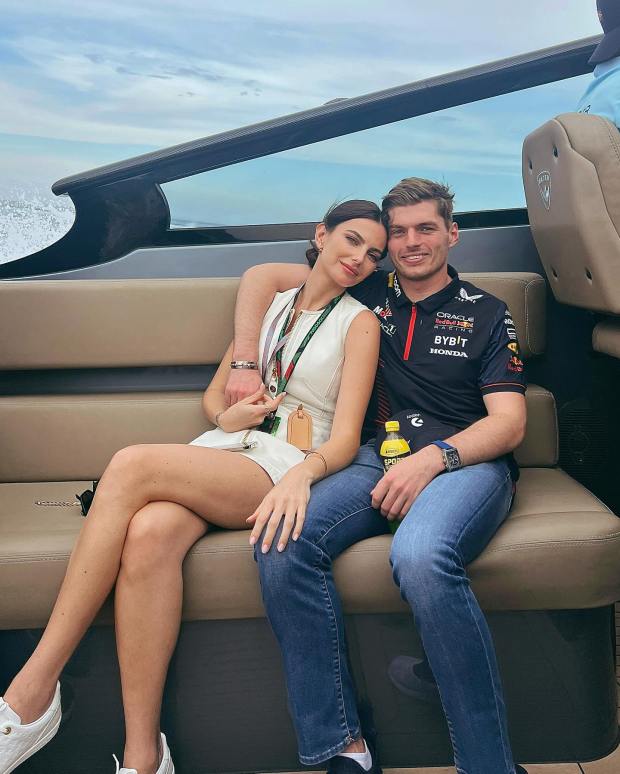 Cuộc sống xa hoa của nhà vô địch F1 Max Verstappen bên bạn gái hơn 9 tuổi - Ảnh 4.