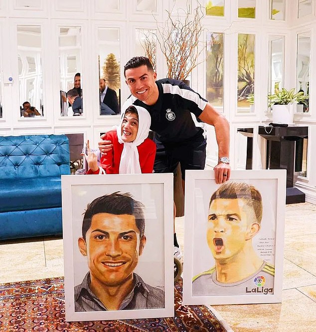 Thực hư chuyện Ronaldo bị phạt 99 roi vì tội 'ngoại tình' nếu đặt chân tới Iran - Ảnh 2.