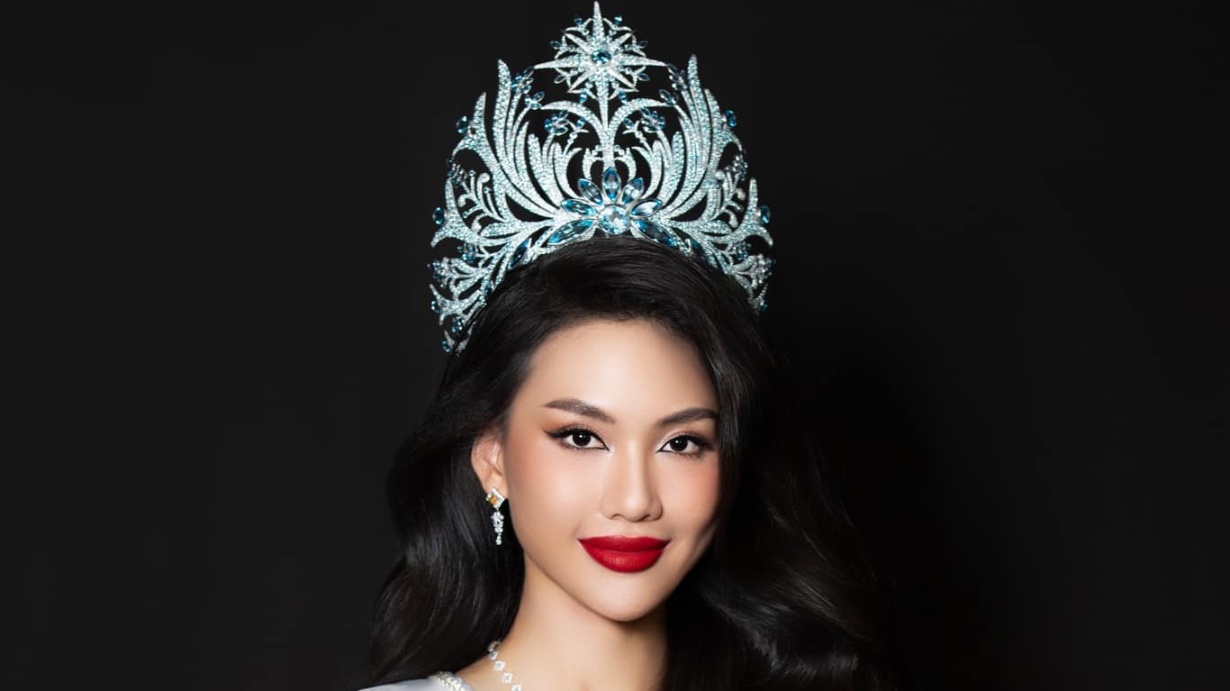 Vừa đăng quang, Hoa hậu Bùi Quỳnh Hoa lên tiếng khẳng định sự 'trung thực' 