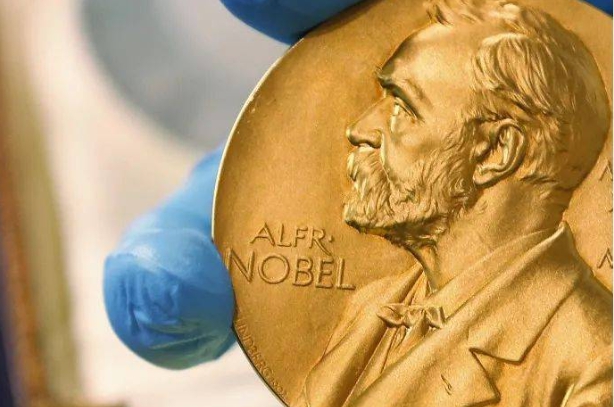 Nobel 2023: Những đề xuất 'làm mới' giải thưởng sau hơn một thế kỷ - Ảnh 1.
