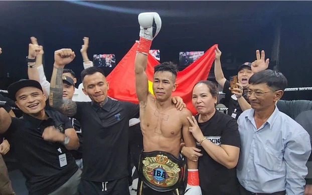 Võ sỹ Việt Nam tung cú móc khiến đối thủ Mexico choáng váng, thắng điểm nghẹt thở giành quyền tranh đai boxing tại Hàn Quốc - Ảnh 3.