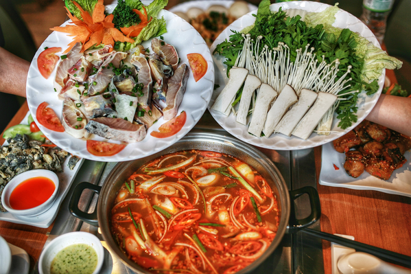 皇家大叻鱘魚火鍋 - 美味且難以抗拒的 6 種鱘魚菜餚 - 照片 3。