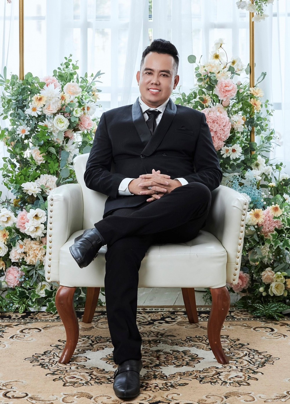 Ca sĩ Huỳnh Thọ Hùng đưa giai điệu truyền cảm, mộc mạc đến khán giả - Ảnh 4.