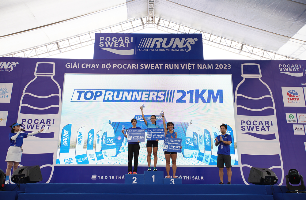 Nhìn lại những khoảnh khắc tại Giải chạy Pocari Sweat Run Việt Nam 2023 - Ảnh 6.
