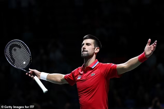 Novak Djokovic đáp trả gay gắt với người hâm mộ sau khi đánh bại Cam Norrie tại Davis Cup - Ảnh 7.