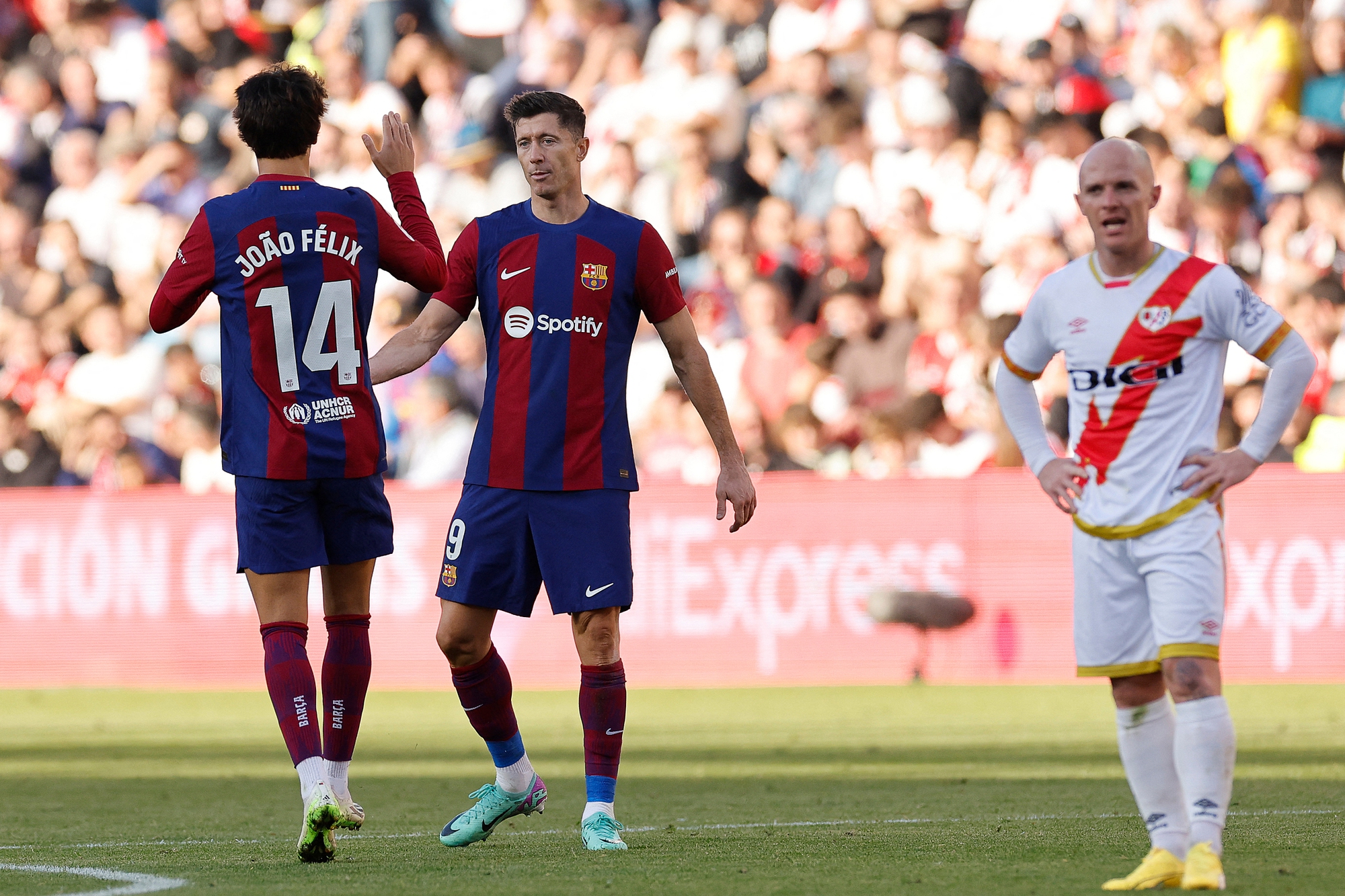 Martinez 7.5, Cancelo 7.0 Barcelona 1-1 Rayo Vallecano: Player ratings ...