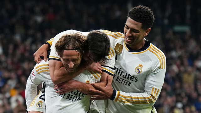 Modric và Bellingham tỏa sáng, Real Madrid chiếm trọn ngôi đầu bảng La Liga - Ảnh 2.