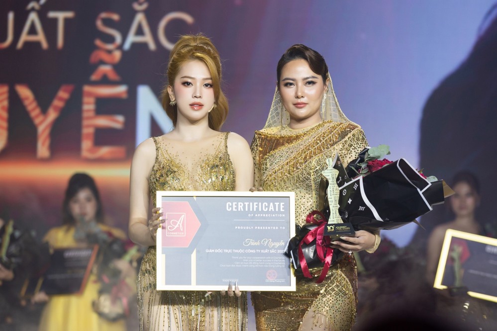 Acosmetics kỷ niệm 10 năm thành lập - Hành trình của những ngôi sao - Ảnh 2.
