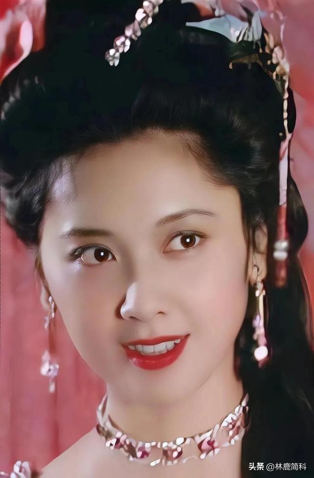 6 mỹ nhân Trung Quốc không phẫu thuật thẩm mỹ, ngoại hình đẹp gấp chục lần diễn viên đình đám - Ảnh 8.